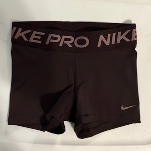 Nike pro workout shorts